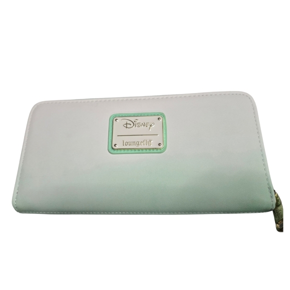 Loungefly Minnie Mouse Pressed Flower Wallet - Picture 6 of 10